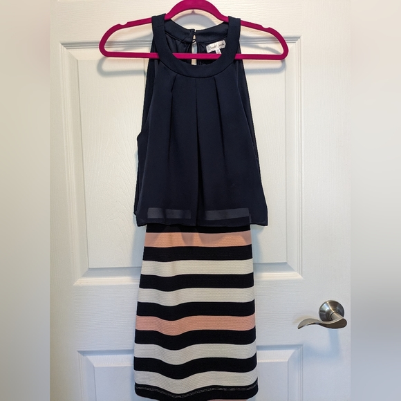 NWT Emerald Sundae Chiffon Sleeveless Dress Size M - Picture 1 of 6